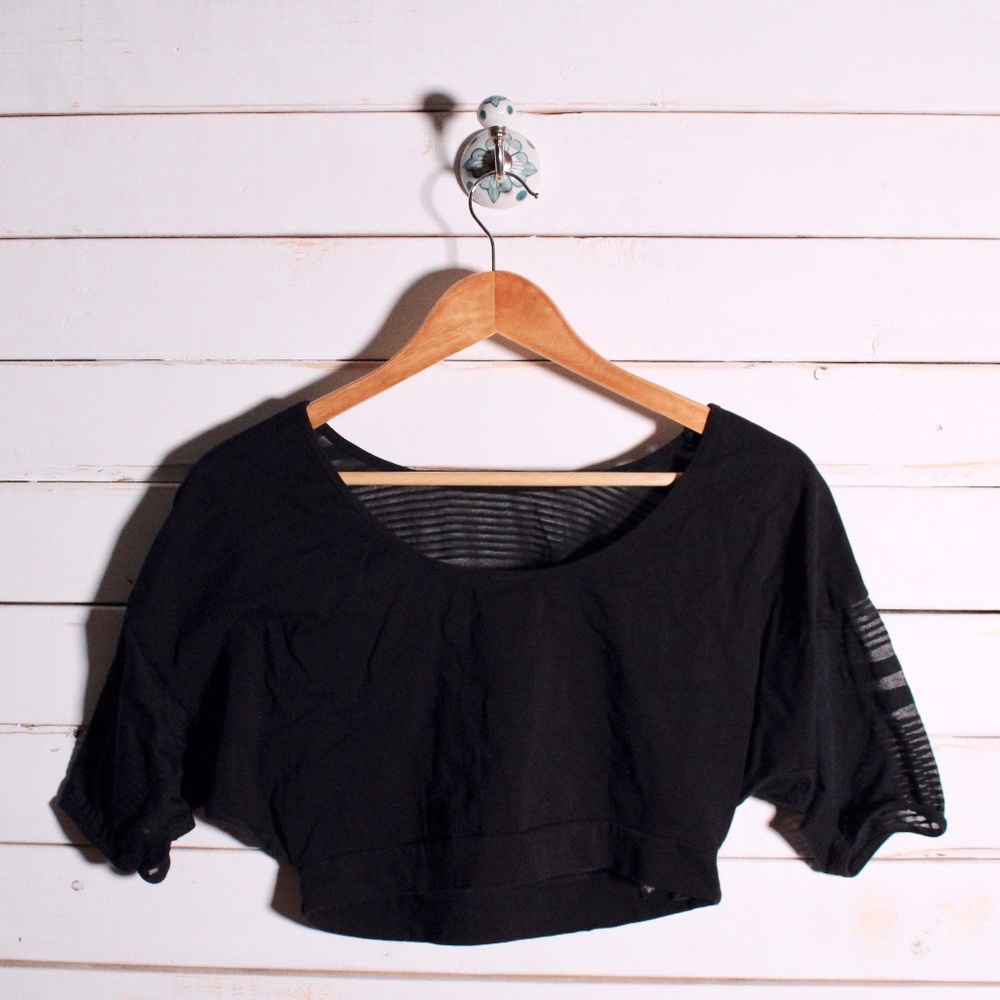 Made in Cali Crop Top Black